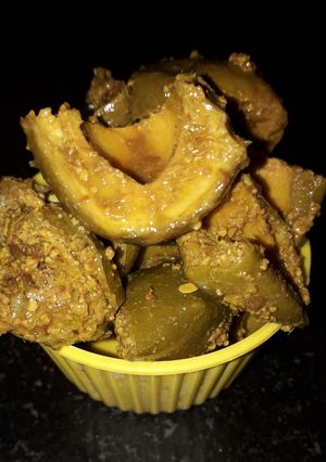 आम का अचार रेसिपी मुख्य फोटो
