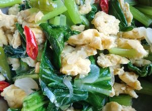 Foto resep Oseng telur sawi hijau
