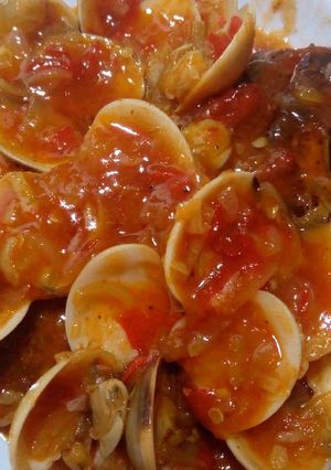 Foto resep Ikan Nila dan Kerang Saus Padang