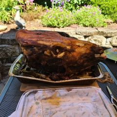 A picture of Smoked Cow Head "Smoked Cabeza".