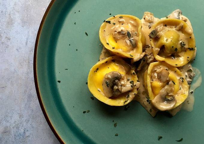 Mushrooms tortelli