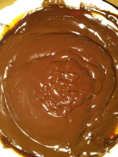 صورة لوصفة شوكولاته طلي ياغوت داناو