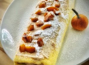 Foto principal de Brazo de reina con crema de nísperos (en Thermomix)