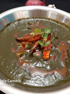 पालक पनीर (palak paneer recipe in Hindi) रेसिपी मुख्य फोटो