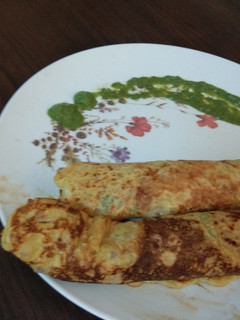 A picture of Moong dal chilla.