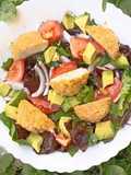 Ensalada de nuggets