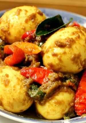Foto resep Telur Kunyit Terasi sederhana aja ^^ no Santan