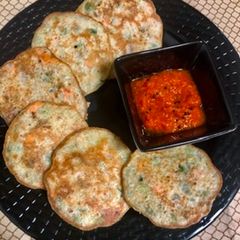 Sprouted moong dal pancake A picture of Sprouted moong dal pancake.