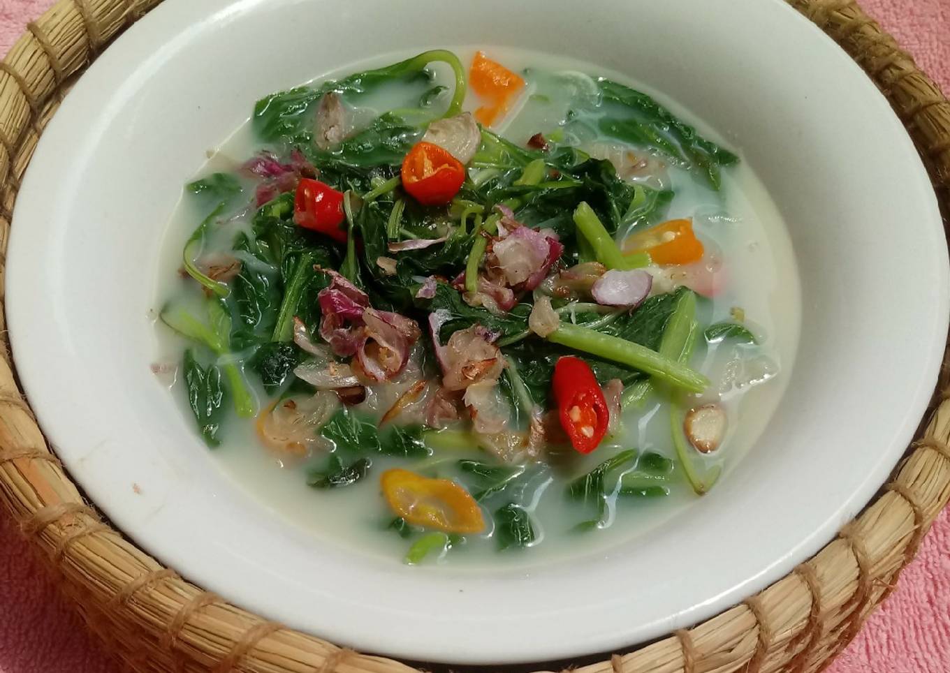 Resep Bobor Bayam FiberCreme yang Enak Banget