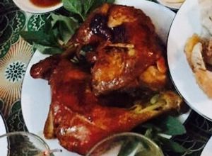 Hình của món Đùi gà nướng bằng nồi cơm điện.