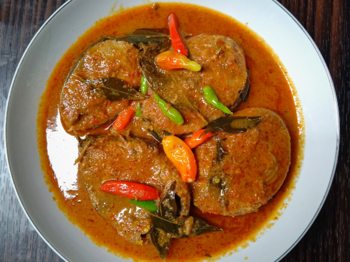 Bagaimana Menyiapkan Asam Keueng Khas Aceh (Ikan Tongkol Asem Pedas) yang Menggugah Selera