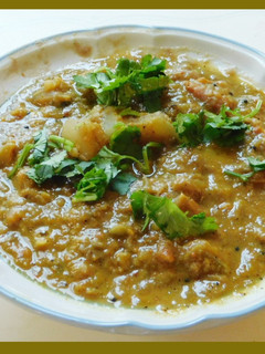 மாங்காய் புளி பருப்பு(mangai puli paruppu recipe in tamil) செய்முறை முக்கிய புகைப்படம்