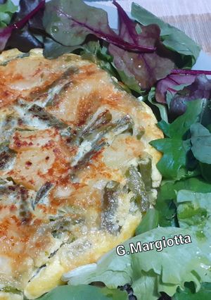 Foto di Frittata con fagiolini, patate, mozzarella e latte