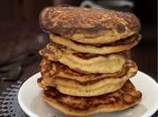 Una foto di banane avena pancake