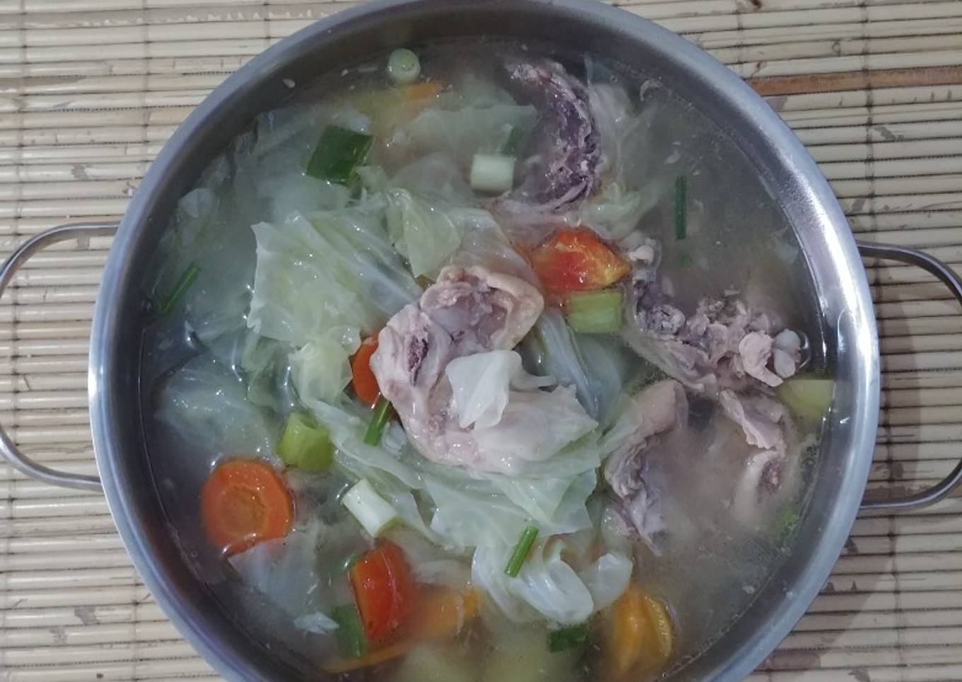 Sayur sop ayam ala Nda
