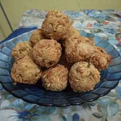 A picture of Bola tahu mi.
