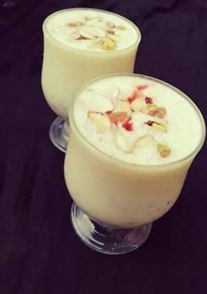 A picture of Custard Milkshake Recipe.