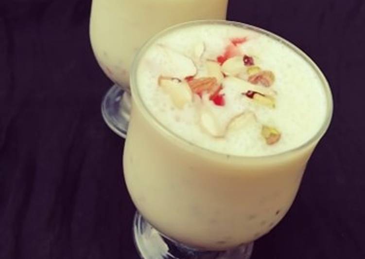 Recipe of Speedy Custard Milkshake Recipe