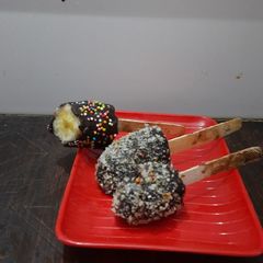 A picture of #GA4#WEEK2#Banana pops.