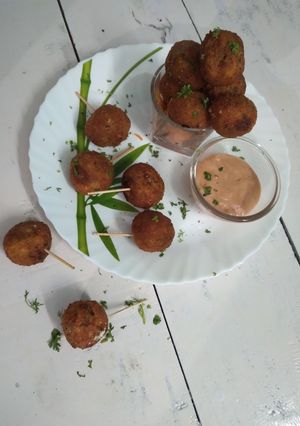 A picture of Paneer poppers.