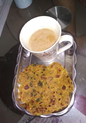 A picture of Methi na Thepla.