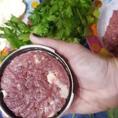Hamburger di chianina con provola Home Made-レシピのメイン写真