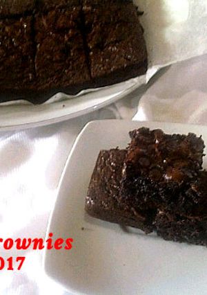 Foto resep Fudgy Brownies 'Shiny Crust' First Trial, NO MIXER SUPER EASY