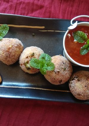 A picture of Shahi paneer methi balls.