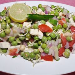 Sprout peas paneer salad Bihari style 😋 (weight loss) A picture of Sprout peas paneer salad Bihari style 😋 (weight loss).