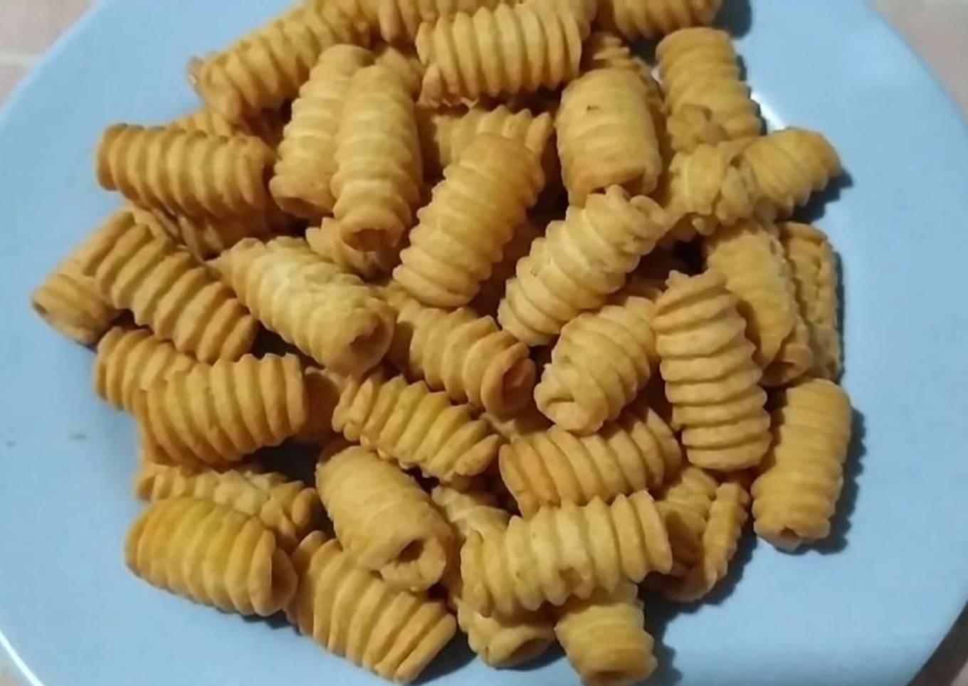 Kue Garpu Manis Renyah Garing