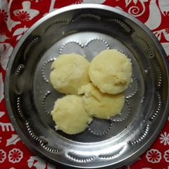 A picture of Idli.