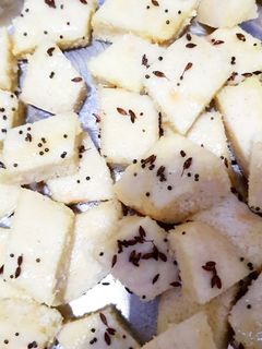 ફરાળી ઢોકળા (Farali Dhokla Recipe In Gujarati) રેસીપી મુખ્ય ફોટો