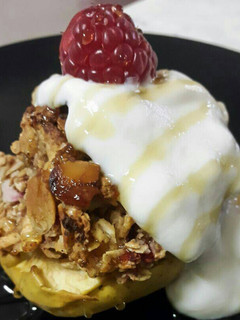 A picture of Raspberry Apple Crumble.