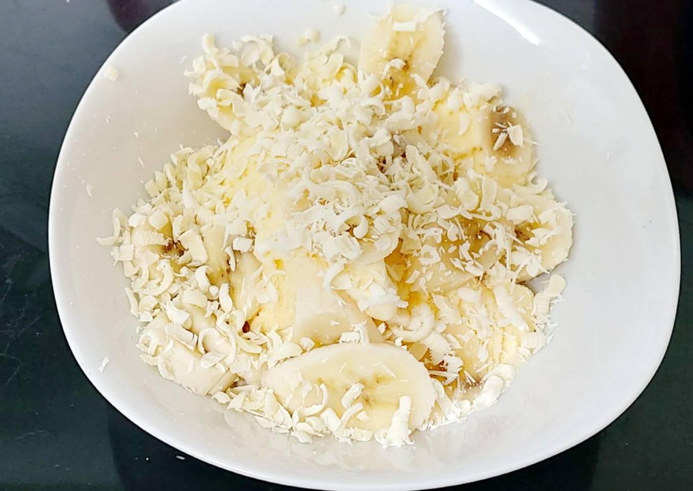 My Dairy Ice Cream with Banana and Grated White Chocolate 🤩