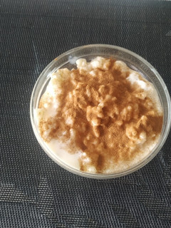 Una foto de Arroz con leche cremoso