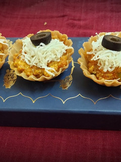 પનીર ભુરજી ટાર્ટ (Paneer Bhurji Tart recipe in Gujarati) રેસીપી મુખ્ય ફોટો