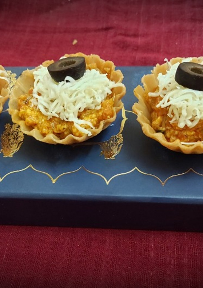 પનીર ભુરજી ટાર્ટ (Paneer Bhurji Tart recipe in Gujarati) રેસીપી મુખ્ય ફોટો