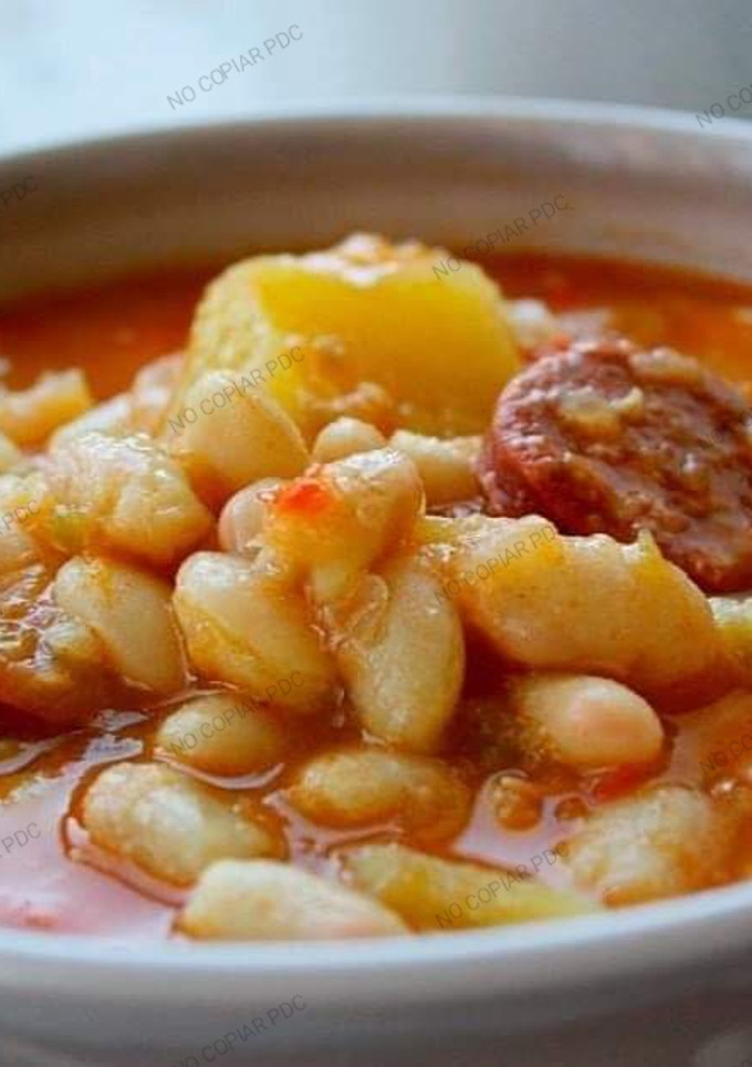 Una foto de Potaje de Habichuelas