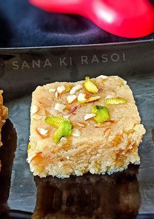 A picture of Aata halwa.