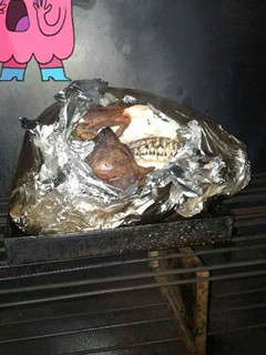 Una foto de Cabeza de vaca a la parrilla