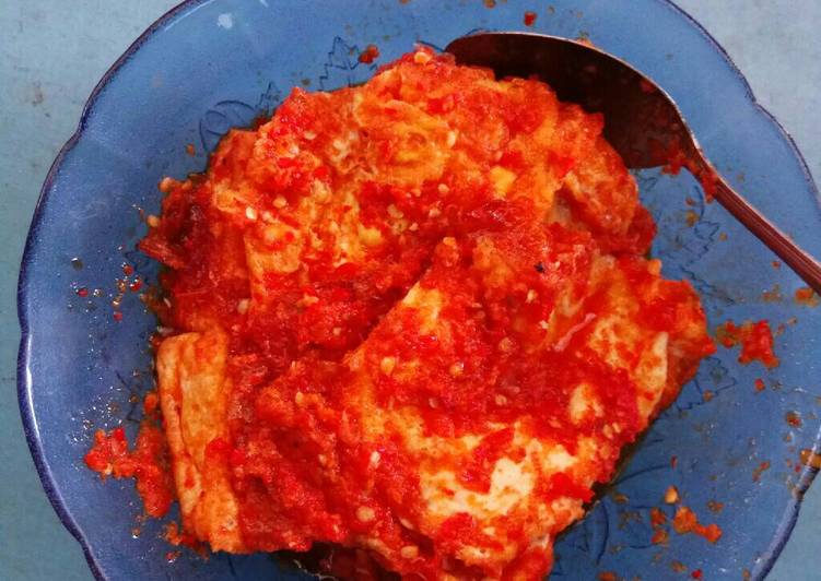 Tahu Telur balado pedas medok