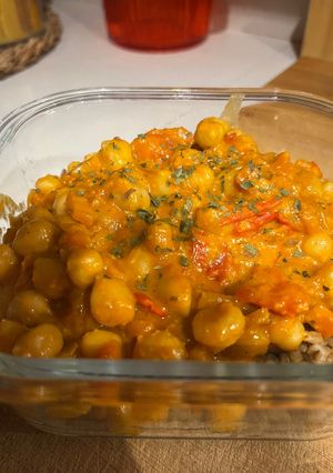 Una foto de Curry de garbanzos y avena