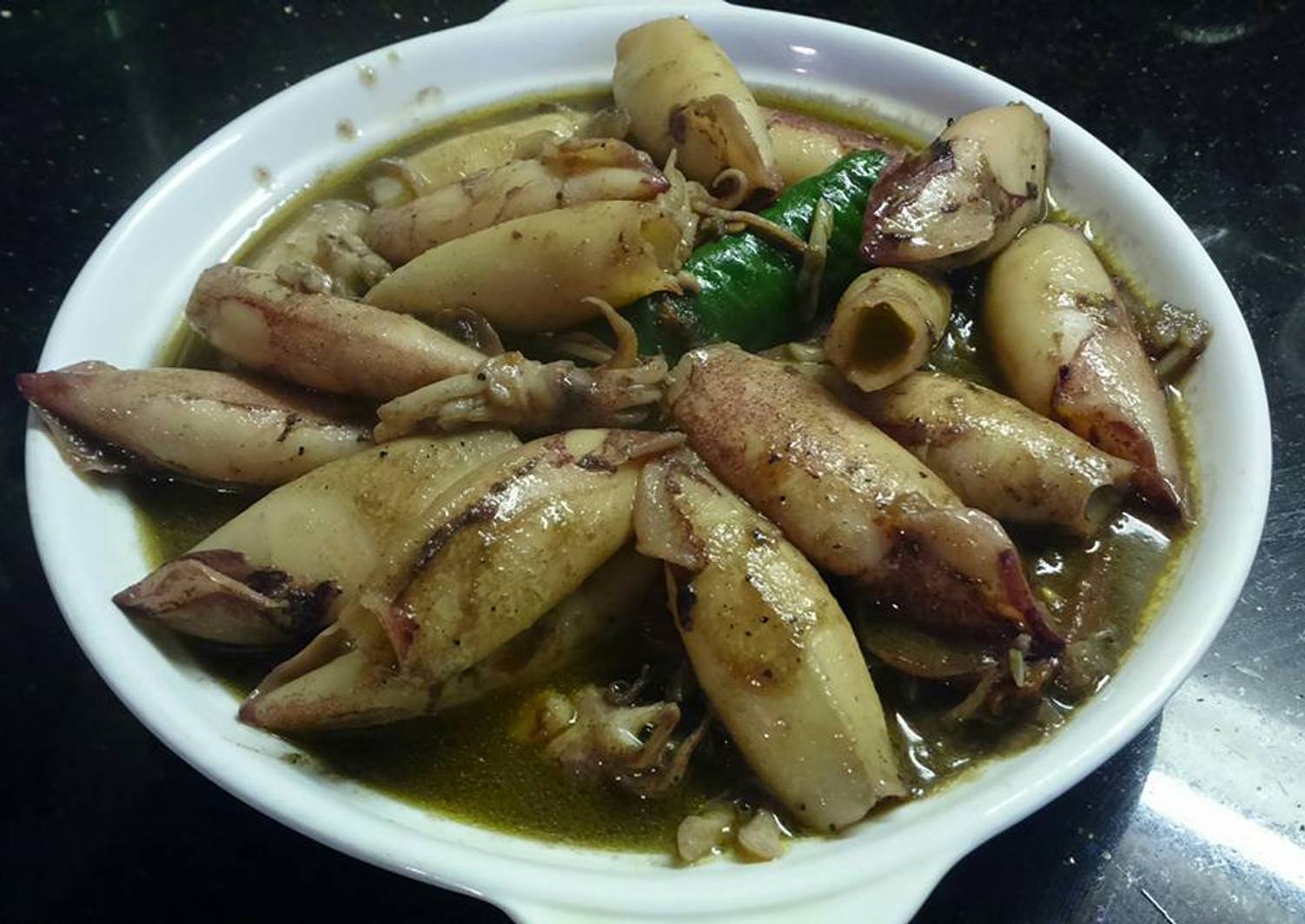 Cách Làm Món [PINOY] Squid Adobo của Mai Ro - Cookpad