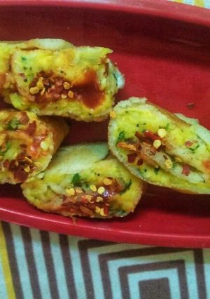 A picture of Suji cheese roll.