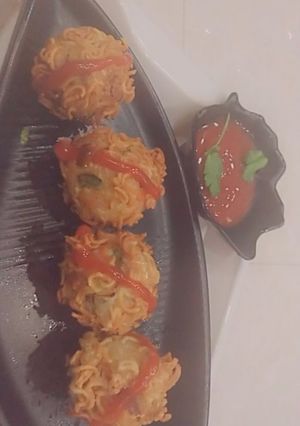 मैगी बॉल (maggi ball recipe in Hindi) रेसिपी मुख्य फोटो