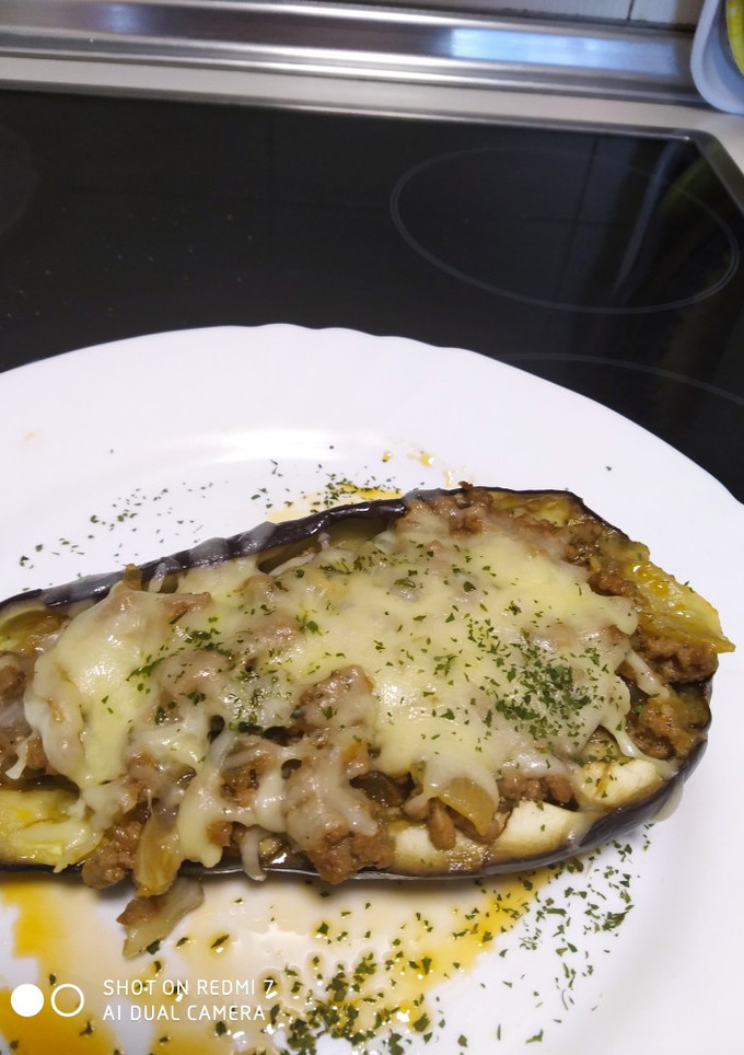 Una foto de Berenjena rellena Italiana 😜😋