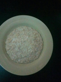 A picture of Oat with milk.
