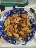 Ñoquis con estofado de pollo