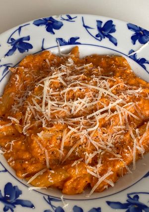 Una foto de Penne haya vodka