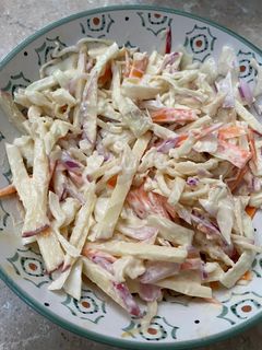 Una foto de Ensalada de col inglesa